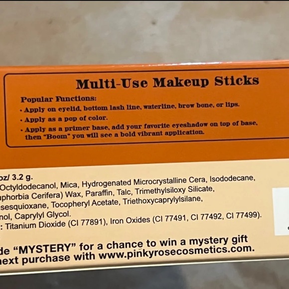 Make Up Bundle or ask to Individually purchase - Picture 3 of 6